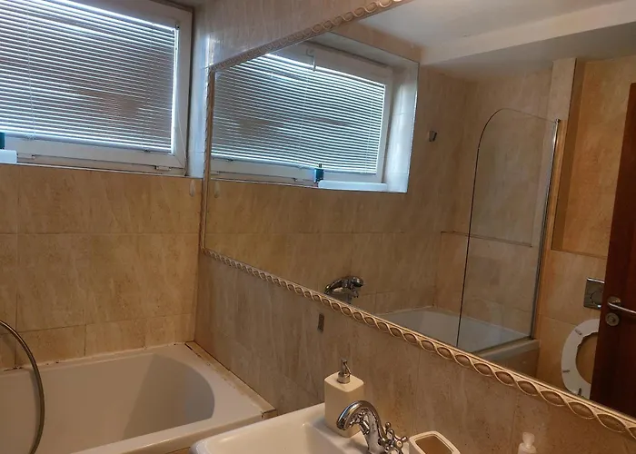 Lejlighed Next To New Hospital